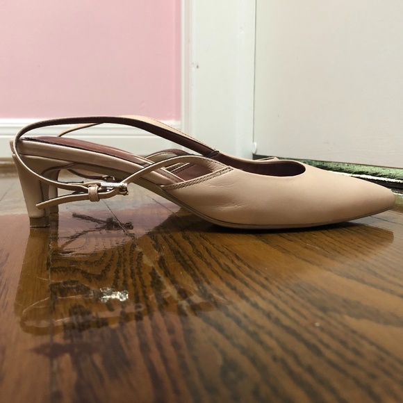 Cole Haan Leather Slingbacks Nude Heels sz 7.5B - Picture 6 of 14